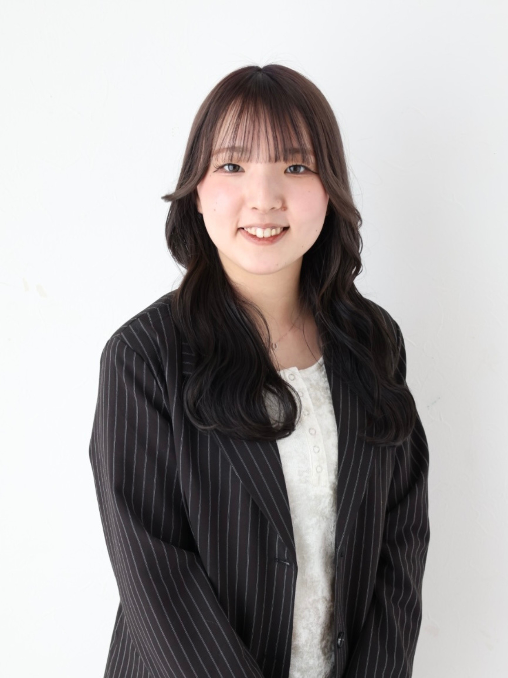 岡本　佳奈